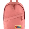 Fjallraven Rugzak Fjällräven Vardag Mini Dahlia 1 Fjallraven Rugzak Fjällräven Vardag Mini Dahlia -Fjallraven 1 Vardag Mini 27245 307 A MAIN FJR