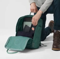 Fjallraven Fjällräven Kånken Unisex Rugzak - Sky Blue-Light Oak 36 Fjallraven Fjällräven Kånken Unisex Rugzak - Sky Blue-Light Oak -Fjallraven 1200x1171 1