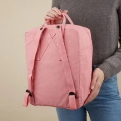 Fjallraven Fjällräven Kånken Unisex Rugzak - Pink 25 Fjallraven Fjällräven Kånken Unisex Rugzak - Pink -Fjallraven 1200x1200 161