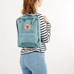 Fjallraven Fjällräven Kånken Unisex Rugzak - Sky Blue 35 Fjallraven Fjällräven Kånken Unisex Rugzak - Sky Blue -Fjallraven 1200x1200 176