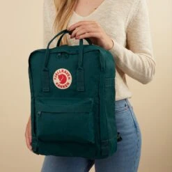 Fjallraven Kanken Rugzak 16 Liter - Artic Green 23 Fjallraven Kanken Rugzak 16 Liter - Artic Green -Fjallraven 1200x1200 216