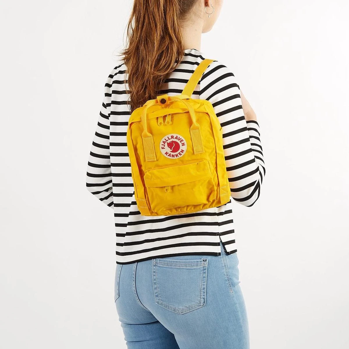 Fjallraven Fjällräven Kånken Mini Unisex Rugzak - Warm Yellow 4 Fjallraven Fjällräven Kånken Mini Unisex Rugzak - Warm Yellow - Afbeelding 2