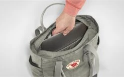 Fjallraven Fjällräven Kånken Totepack Unisex Rugzak - Navy 38 Fjallraven Fjällräven Kånken Totepack Unisex Rugzak - Navy -Fjallraven 1200x745 2