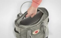 Fjallraven Fjällräven Kånken Totepack Unisex Rugzak - Ochre 26 Fjallraven Fjällräven Kånken Totepack Unisex Rugzak - Ochre -Fjallraven 1200x745 40