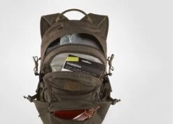 Fjallraven Fjällräven Lappland Hike 15 Liter - Dark Olive 9 Fjallraven Fjällräven Lappland Hike 15 Liter - Dark Olive -Fjallraven 1200x861