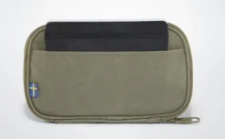 Portemonnee Fjallraven Kanken Travel Wallet Arctic Green 13 Portemonnee Fjallraven Kanken Travel Wallet Arctic Green -Fjallraven 4 F23781 SS19 fvra kanken travel wallet fjaellraeven 21