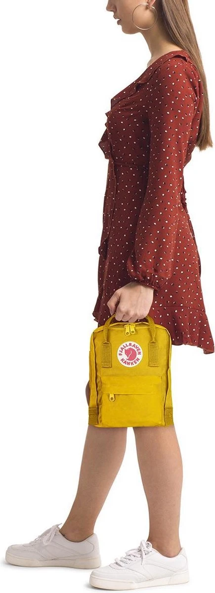 Fjallraven Fjällräven Kånken Mini Unisex Rugzak - Warm Yellow 13 Fjallraven Fjällräven Kånken Mini Unisex Rugzak - Warm Yellow - Afbeelding 11