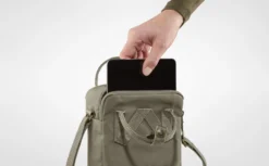 Schoudertas Fjallraven Kanken Sling Royal Purple 14 Schoudertas Fjallraven Kanken Sling Royal Purple -Fjallraven 6 F23797 FW19 fvrc kanken sling fjaellraeven 21 1