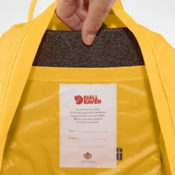 Fjallraven Rugzak Fjällräven Kånken Mini Ochre-Confetti Pattern -Fjallraven Kanken Mini 23561 141 G DETAIL FJR 1